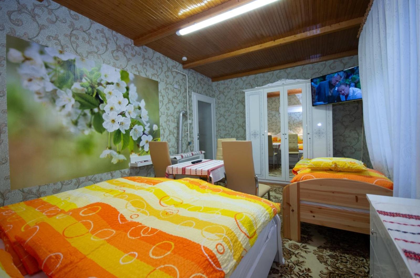 Amália Apartman Gyula Esterno foto